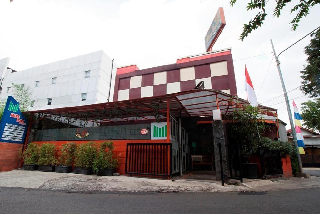 בנדונג Mine Home Hotel מראה חיצוני תמונה